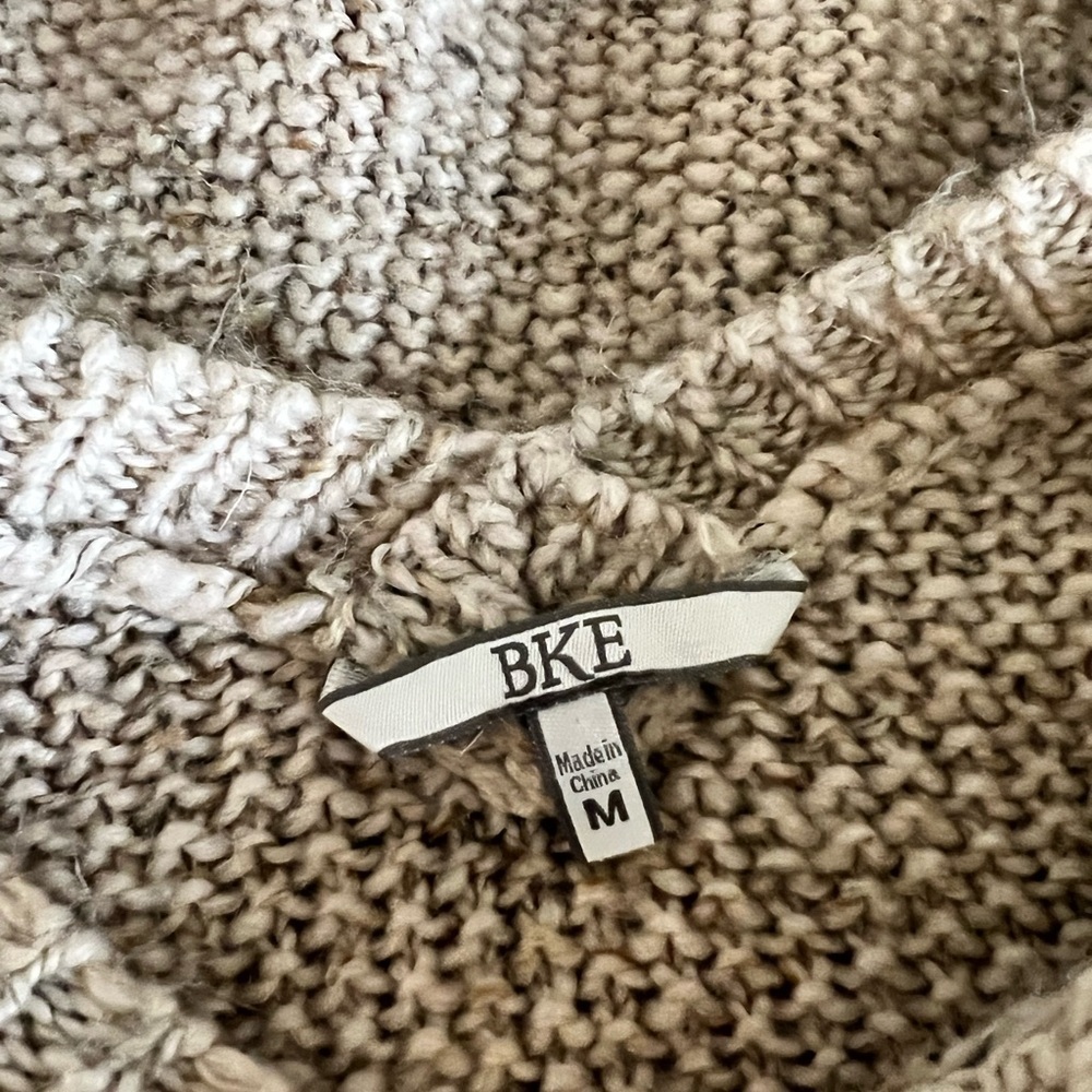 BKE Medium Neutral Tan Wool Sweater Suede Fringe Boho Western Casual - Picture 6 of 8